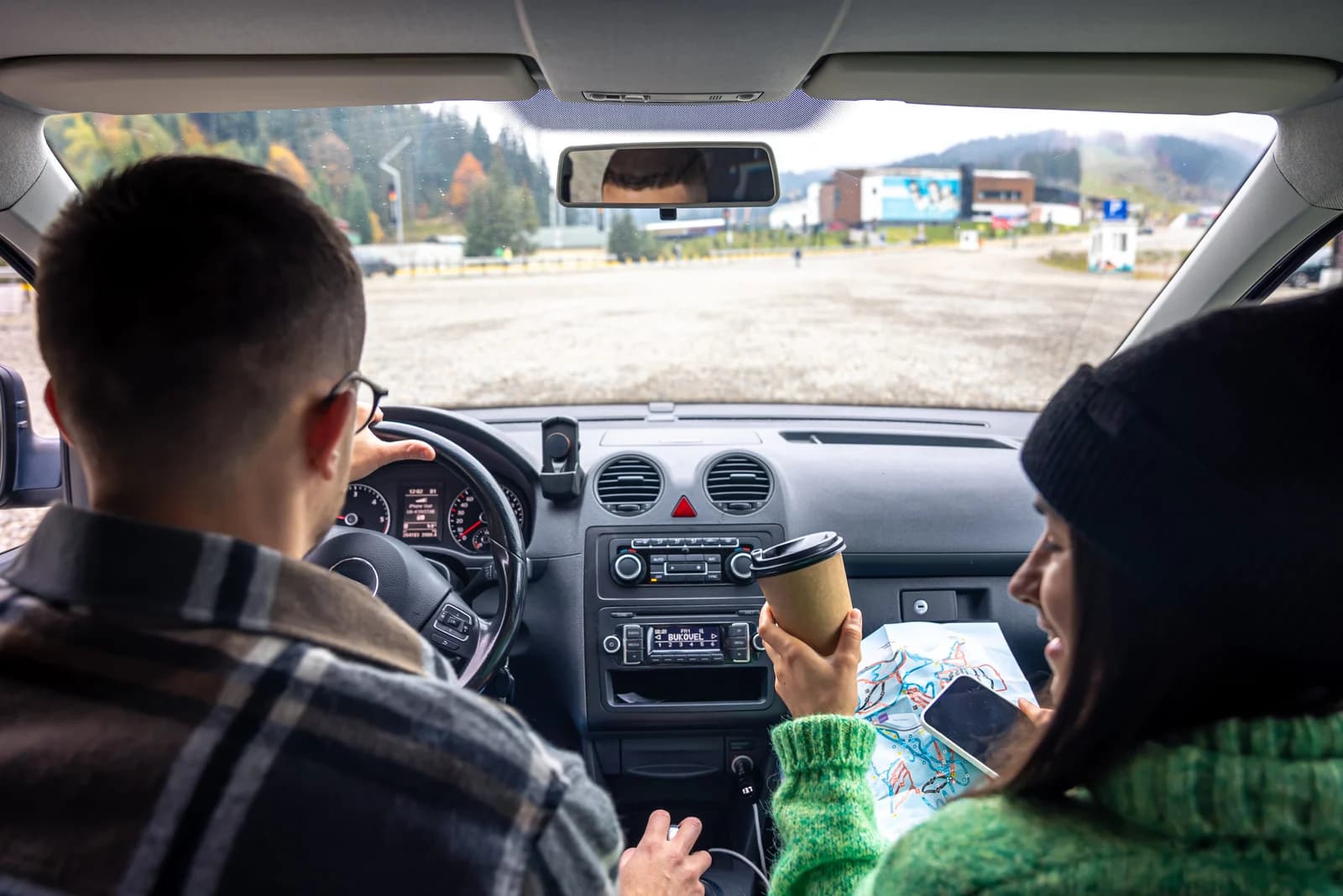 The Ultimate Road Trip Guide: Planning, Packing, and Gaming on the Go