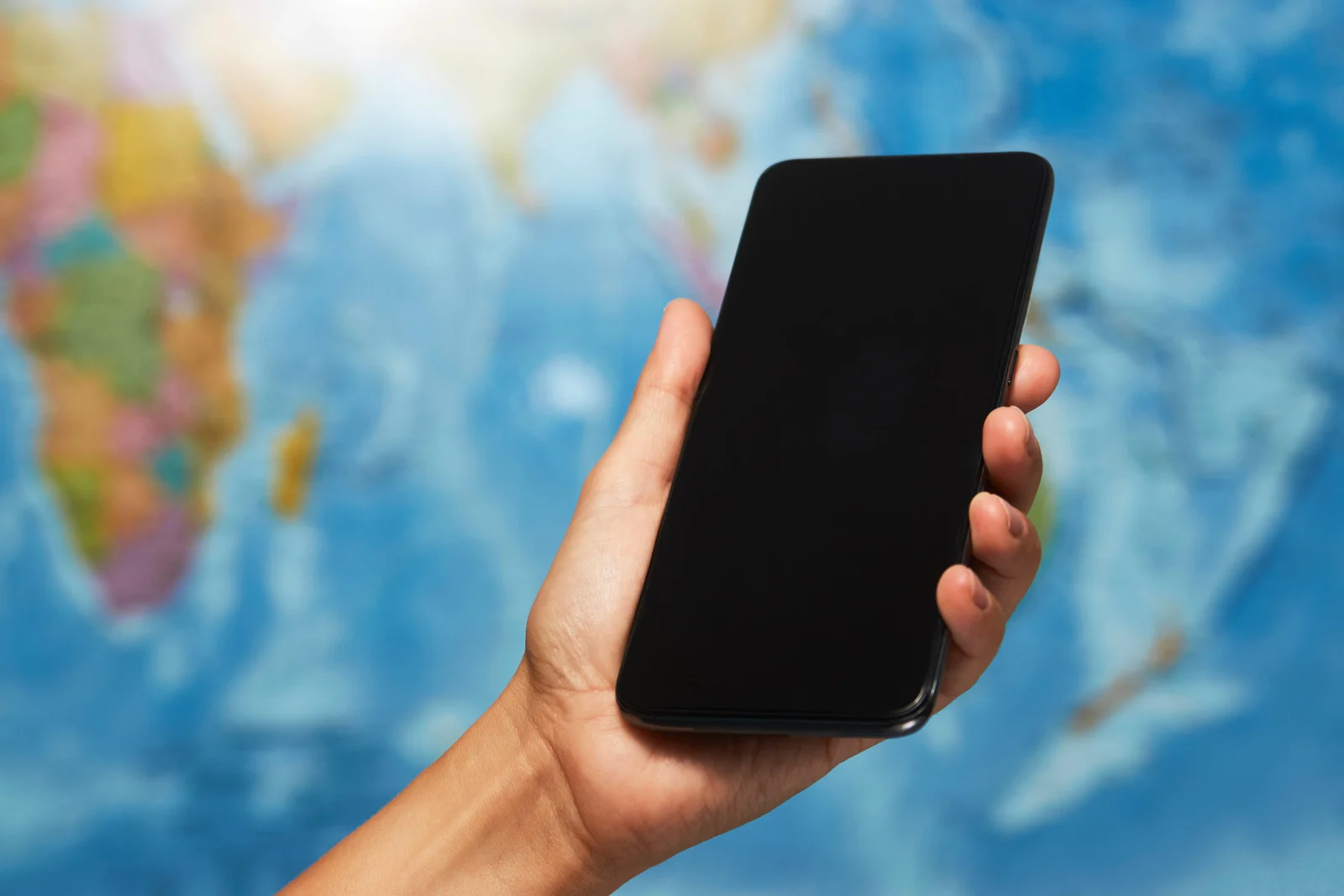 Jet eSIM Review: Best Travel eSIM That Replaced My VPN Subscription