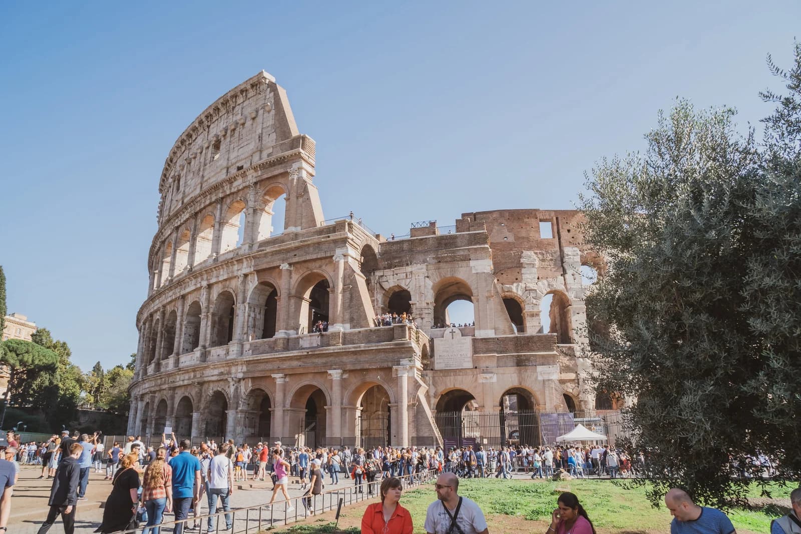 Chiaro Is the Best Audio Guide App for Exploring Rome