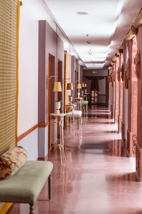 What Can You Expect From the Hotels on a Luxury Five Stans Tour? A Look Inside Your Stay
