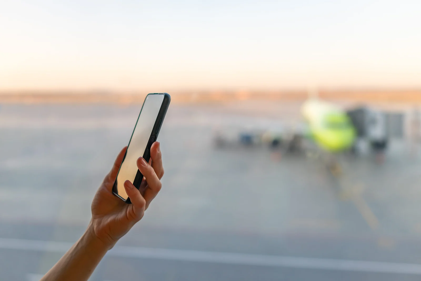 The $7 Line Item Nobody Budgets For: What Airports Really Add to Your Uber