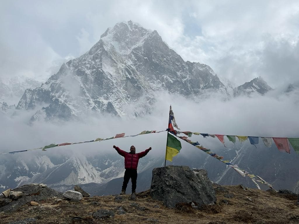 5 Things to Check Before Booking EBC or Manaslu Trek