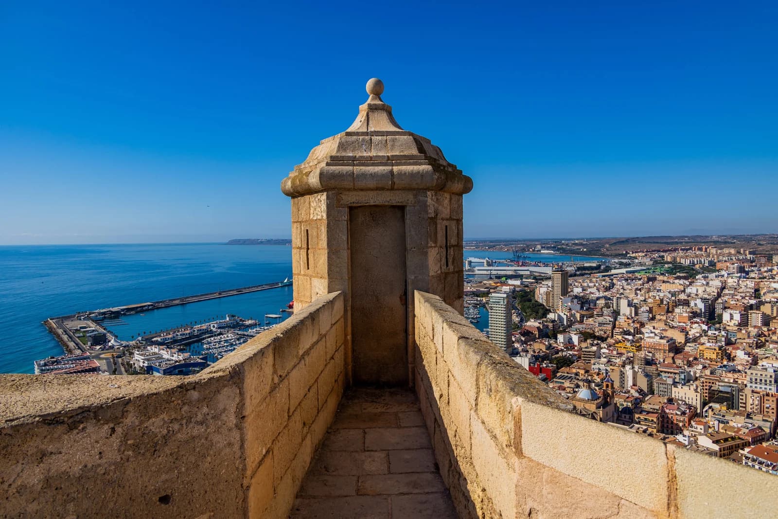Why the Costa Blanca Is Perfect for Exploring Spain by Motorhome