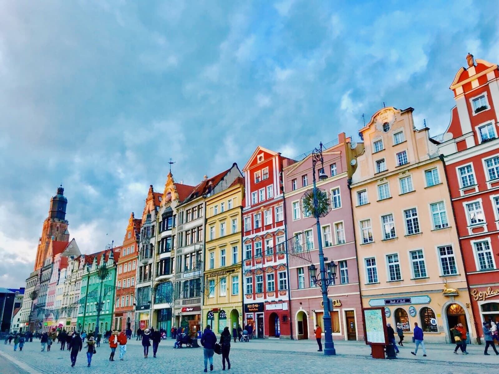 Ultimate Poland Travel Guide